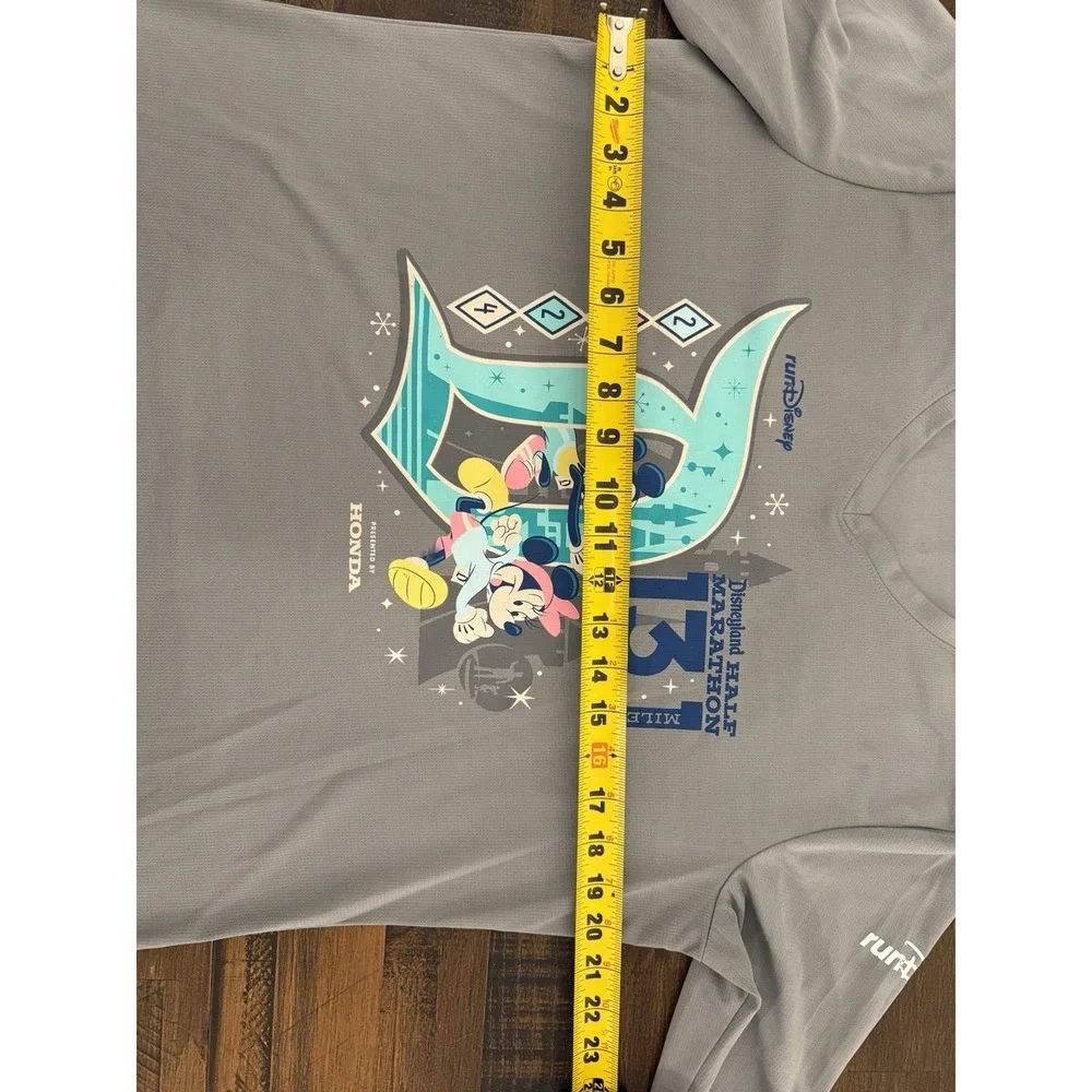 2024 Disney Disneyland Half Marathon RunDisney L/S Grey V Shirt XL Mickey Minnie